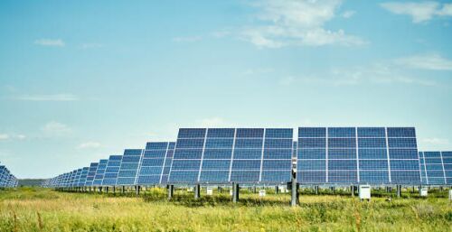 Construirea unui parc fotovoltaic, aproape de autorizare