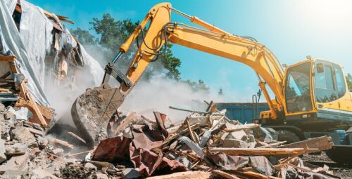 Constructii de peste 3 mii mp vot fi demolate