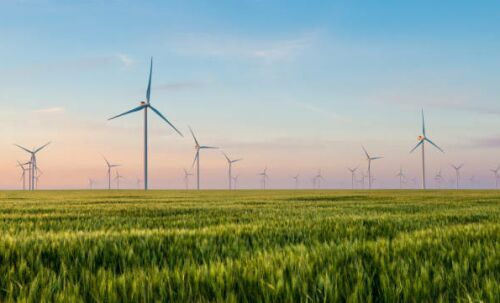 Parc eolian de peste 86 MW, propus de antreprenori romani