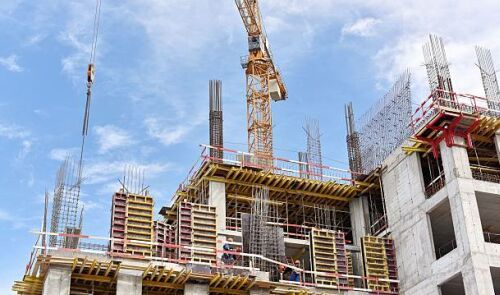 Peste 1.300 apartamente, prevazute sa fie realizate intr˗un viitor ansamblu imobiliar