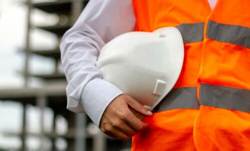 Contract de peste 19 mil euro pentru reparatii constructii nerezidentiale, ofertat