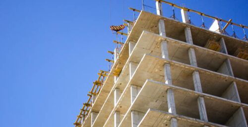 Cladiri cu locuinte vor fi realizate de investitori locali