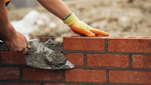 Noi cladiri rezidentiale de mici dimensiuni, in apropierea unui municipiu