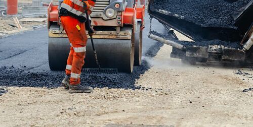 Concurenta mare pentru lucrari rutiere de 17 mil euro