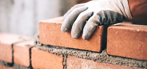 Teren de peste 4 ha, pregatit pentru construirea de case individuale