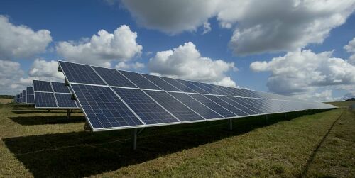 Parc solar romanesc de 1,3 GW primeste credit BERD