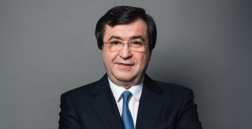 Cristian Erbasu, presedinte FPSC si presedinte CAIR Cristian Erbasu, presedinte FPSC- Federatia Patronatelor Societatilor din Constructii si presedinte CAIR- Confederatia Antreprenorilor si Investitorilor din Romania