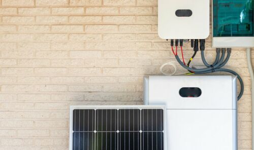 Finantare pentru instalarea sistemelor de stocare energie din surse regenerabile