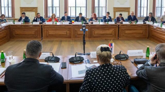 Legaturile de mare viteza dintre Timisoara si Belgrad, discutate de oficialitati