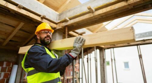 Gigantul maghiar din constructii, in prag de faliment dupa ce guvernul s-a retras dintr-o tranzactie de 870 mil euro