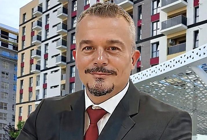 Mihai Voivod de la New Era