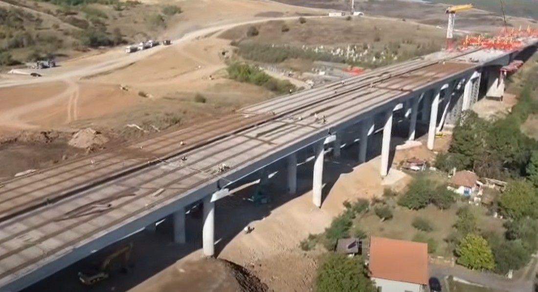 Autostrada A3 Transilvania: Viaductele de pe Nadaselu-Zimbor au ajuns la 86%
