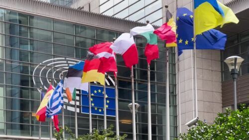 UE adopta aproape 1.600 de noi sanctiuni impotriva industriei de razboi rusesti