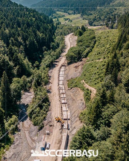 Alternativa la Valea Prahovei: Constructii Erbasu a ajuns la 23% pe DJ 102I Valea Doftanei - Bradet